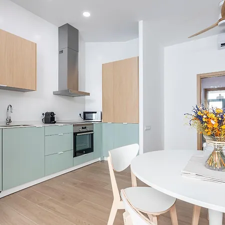 Apartament Valentia *